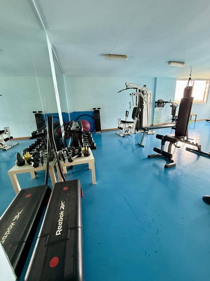 2 soverom Leilighet til salgs i Fuengirola med svømmebasseng garasje - € 380 000 (Ref: 9820381)