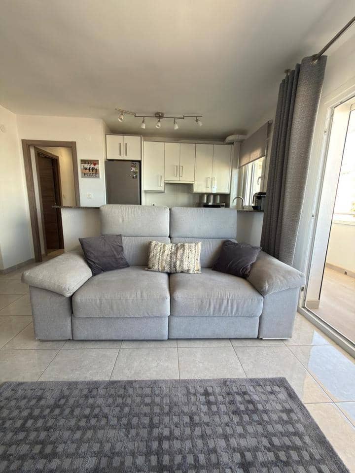 2 soverom Leilighet til salgs i Torrequebrada med svømmebasseng garasje - € 395 000 (Ref: 9822756)