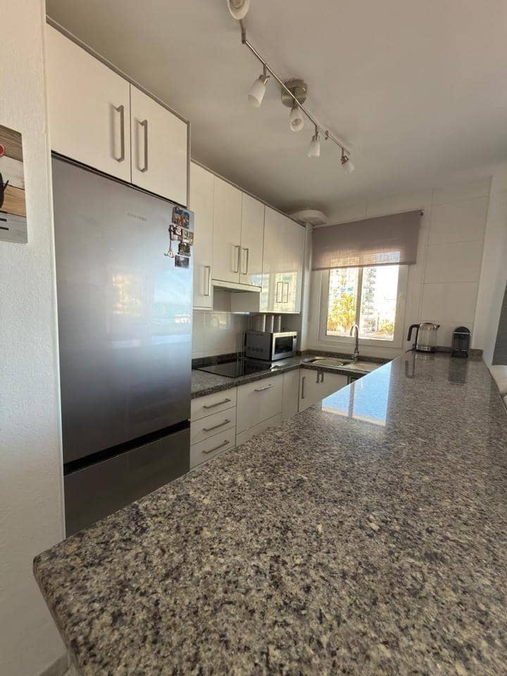 2 soverom Leilighet til salgs i Torrequebrada med svømmebasseng garasje - € 395 000 (Ref: 9822756)