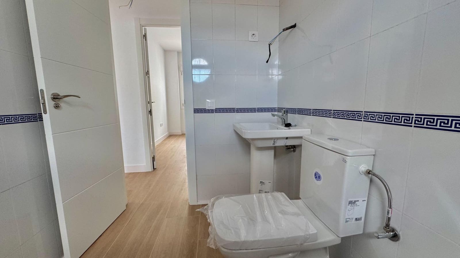 3 makuuhuone Rivitalo myytävänä paikassa Campillos mukana 
autotalli - 178 000 € (Ref: 9831701)