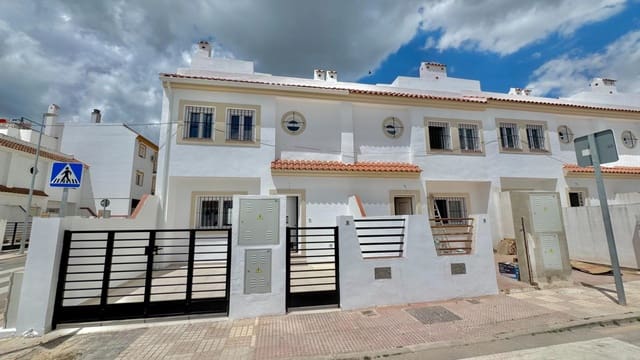 3 chambre Villa/Maison Mitoyenne à vendre à Campillos avec garage - 178 000 € (Ref: 9831701)