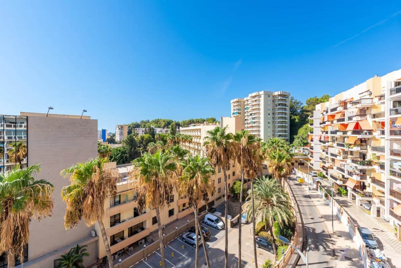 1 bedroom Apartment for sale in Torremolinos - € 250,000 (Ref: 9849606)
