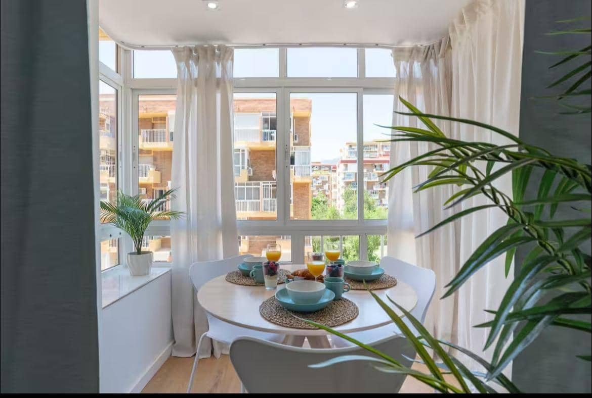 Studio for sale in Benalmadena with pool - € 185,000 (Ref: 9862028)