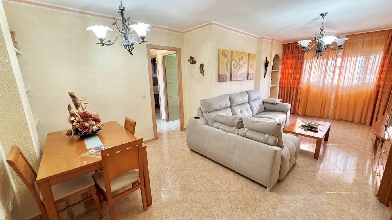 3 soveværelse Lejlighed til salg i Malaga by med garage - € 299.000 (Ref: 9885007)