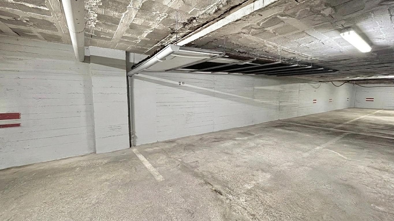 3 soveværelse Lejlighed til salg i Malaga by med garage - € 299.000 (Ref: 9885007)
