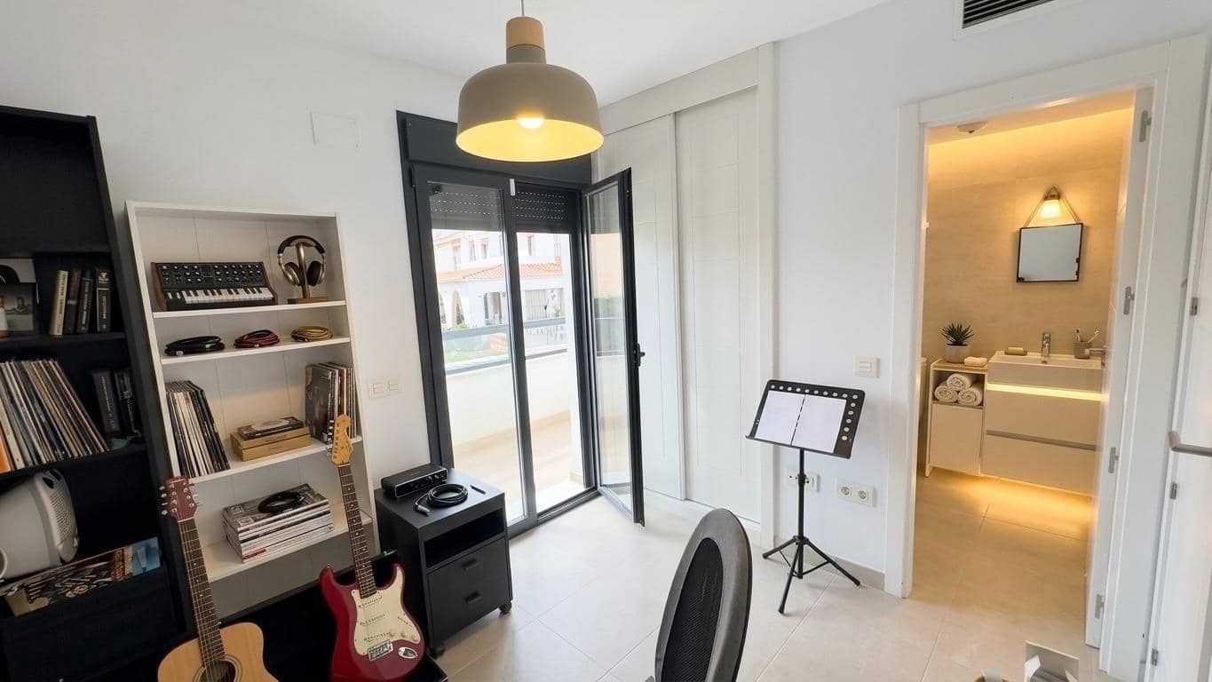 2 Zimmer Reihenhaus zu verkaufen in Torremolinos mit Pool Garage - 590.000 € (Ref: 9890559)