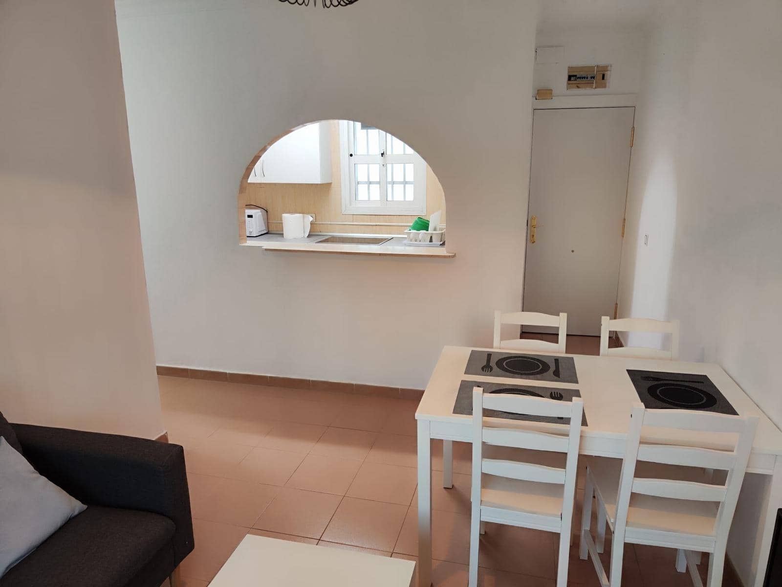 3 soveværelse Lejlighed til salg i Malaga by - € 253.000 (Ref: 9894066)