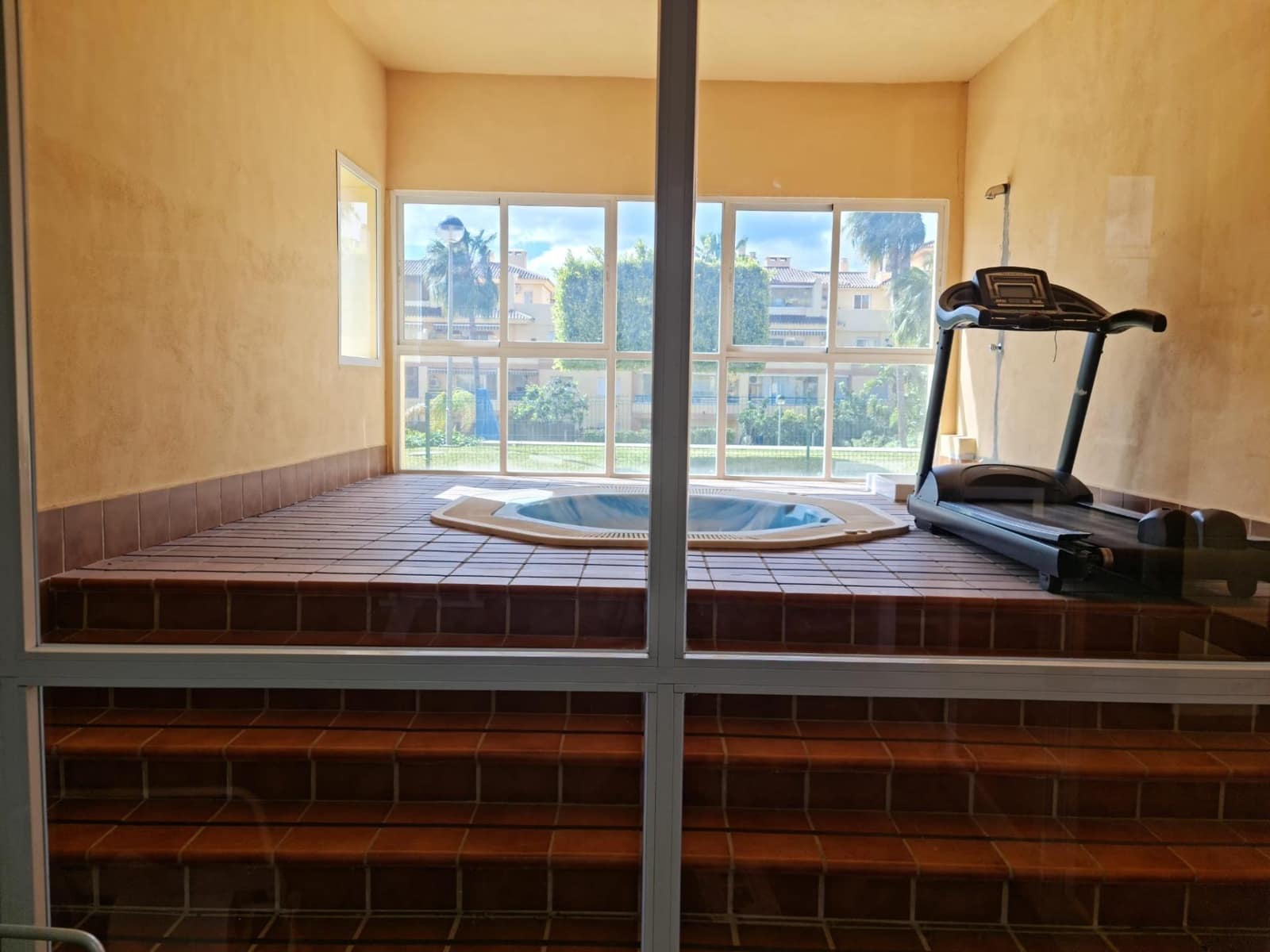 2 Zimmer Wohnung zu vermieten in Torremolinos mit Pool Garage - 1.600 € (Ref: 9908154)