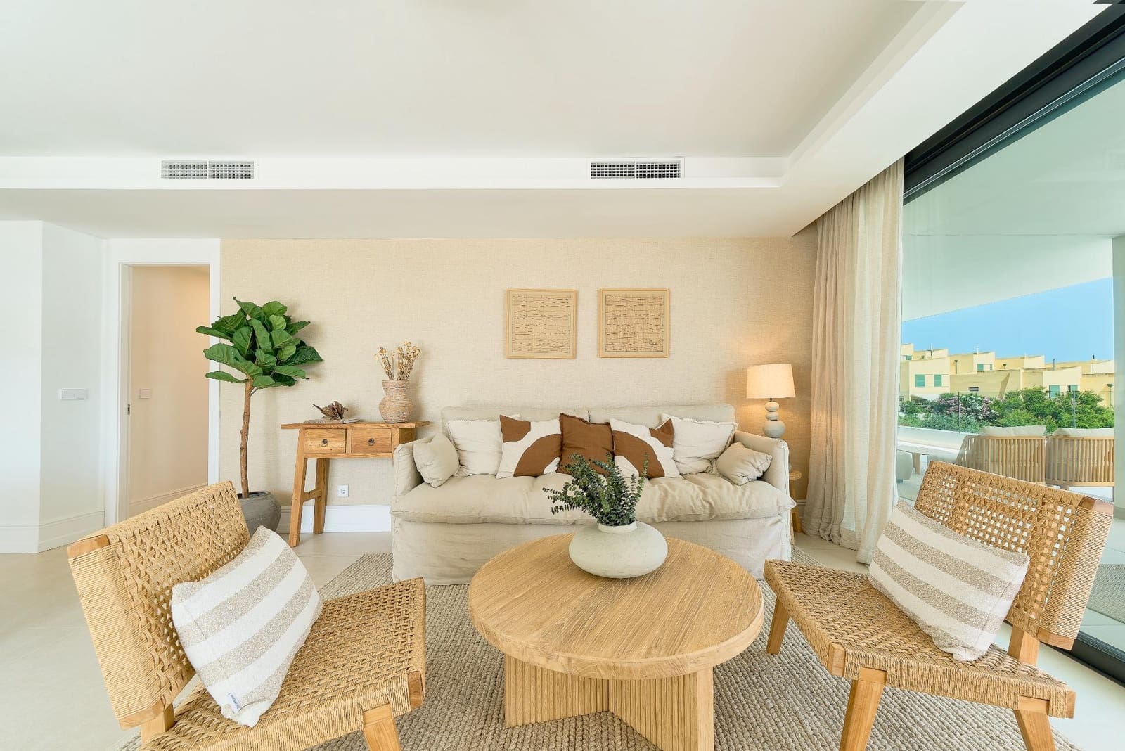 2 bedroom Apartment for sale in Benalmadena with pool garage - € 669,000 (Ref: 9927618)