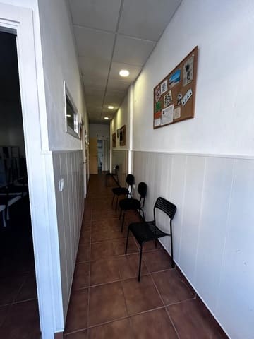 2 soveværelse Erhverv til leje i Benalmádena - € 800 (Ref: 9936544)