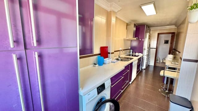 3 soverom Leilighet til salgs i Carretera de Cadiz, Málaga by - € 299 000 (Ref: 9945905)