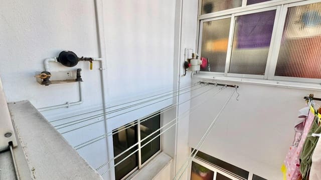 3 soverom Leilighet til salgs i Carretera de Cadiz, Málaga by - € 299 000 (Ref: 9945905)