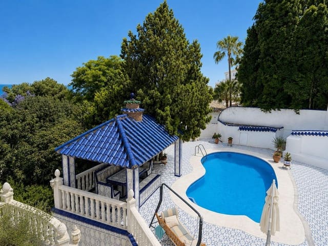 7 Zimmer Villa zu verkaufen in Torremuelle, Benalmádena mit Pool Garage - 1.800.000 € (Ref: 9983131)