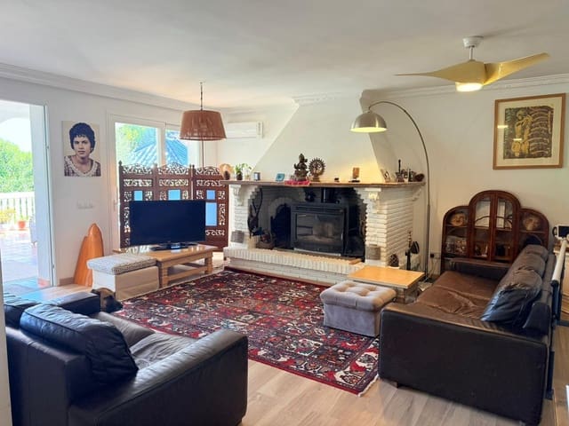 7 Zimmer Villa zu verkaufen in Torremuelle, Benalmádena mit Pool Garage - 1.800.000 € (Ref: 9983131)