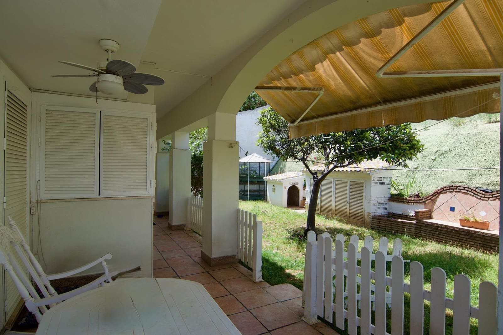5 bedroom Villa for sale in Arroyo de la Miel with pool garage - € 1,900,000 (Ref: 9985118)