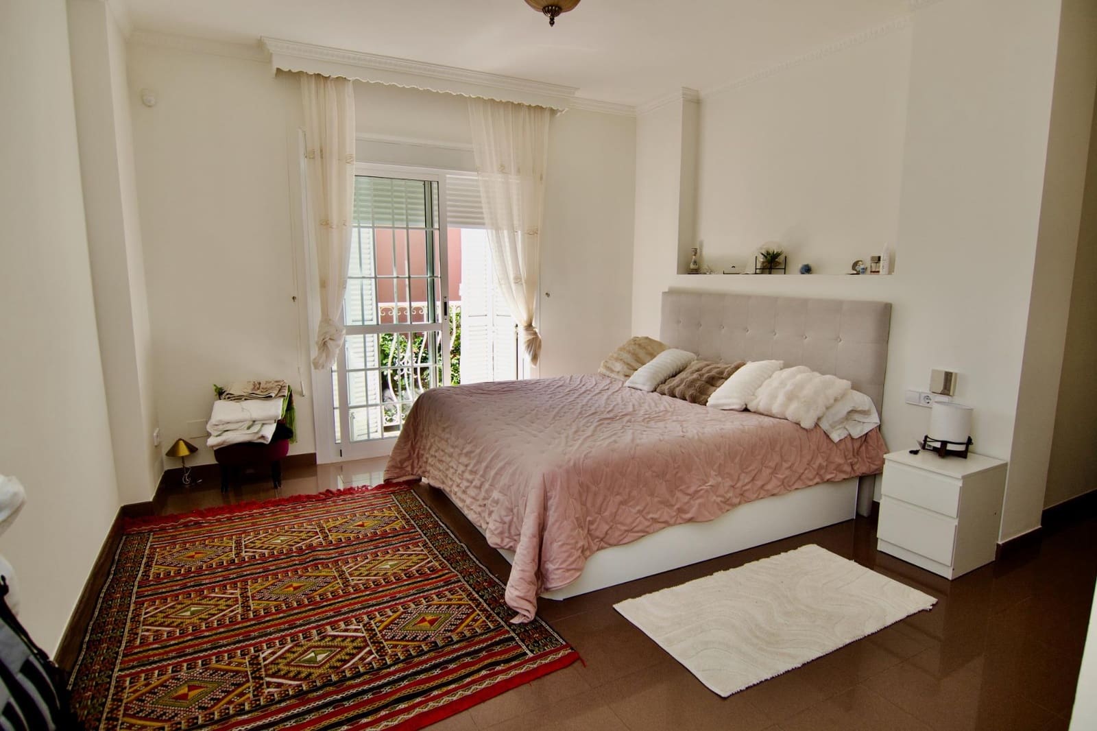 5 bedroom Villa for sale in Arroyo de la Miel with pool garage - € 1,900,000 (Ref: 9985118)