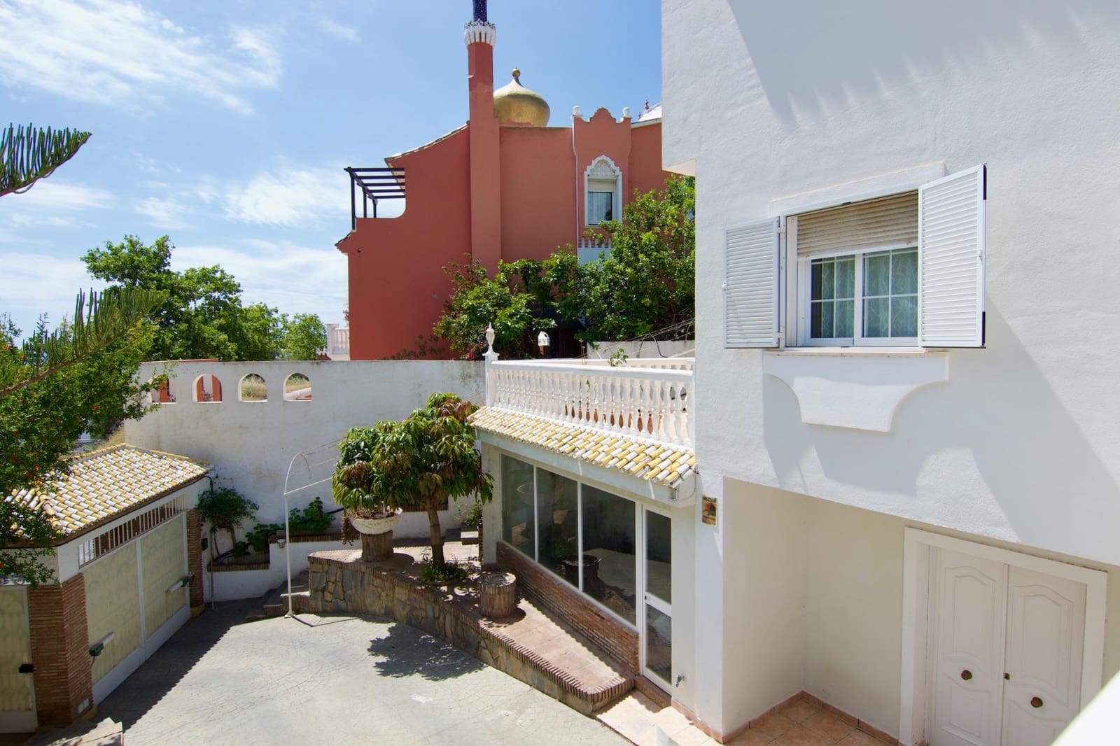 5 bedroom Villa for sale in Arroyo de la Miel with pool garage - € 1,900,000 (Ref: 9985118)