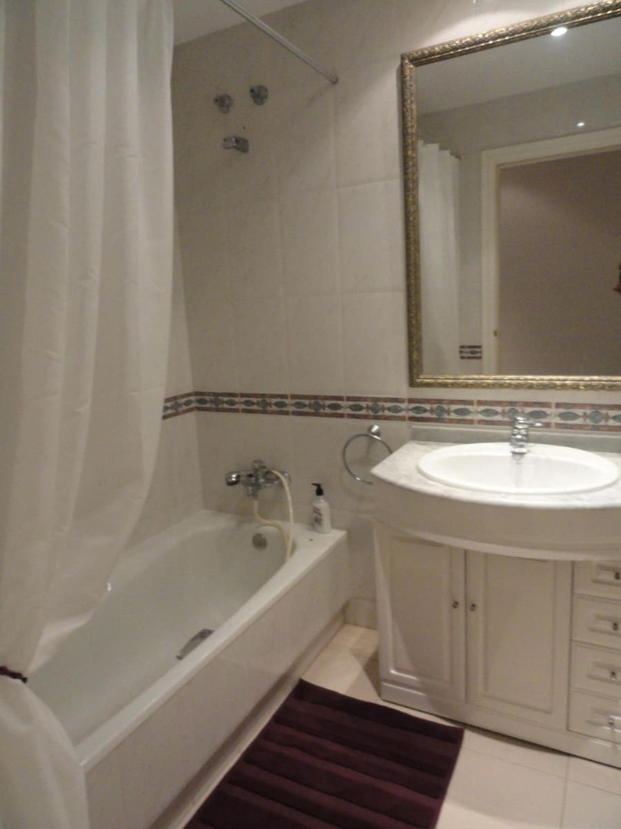 Appartement de 3 chambres à louer à Torremolinos avec piscine garage - 1 400 € (Ref: 9997222)