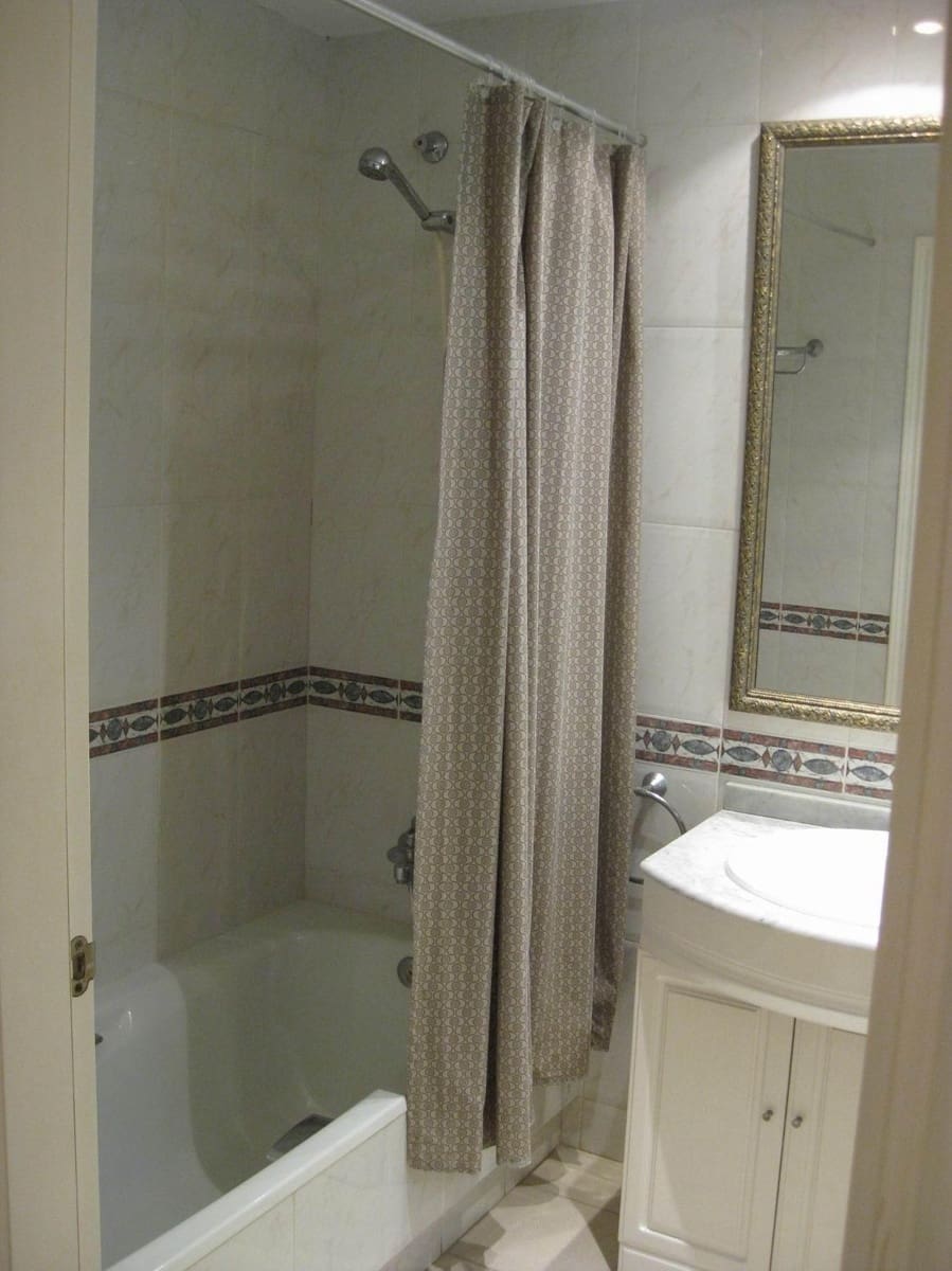 Appartement de 3 chambres à louer à Torremolinos avec piscine garage - 1 400 € (Ref: 9997222)