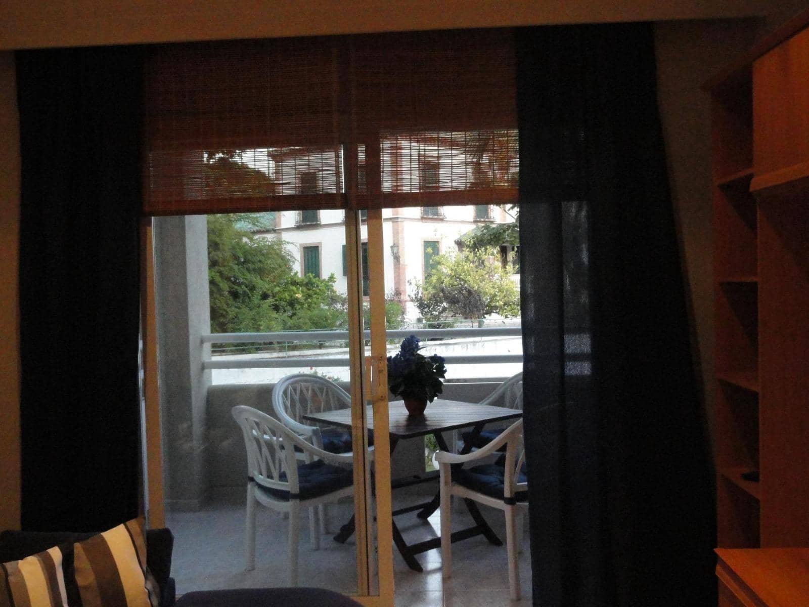 Appartement de 3 chambres à louer à Torremolinos avec piscine garage - 1 400 € (Ref: 9997222)