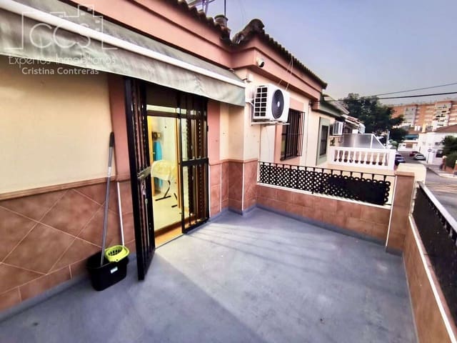 4 bedroom Townhouse for rent in Dos Hermanas - € 1,300 (Ref: 10014962)