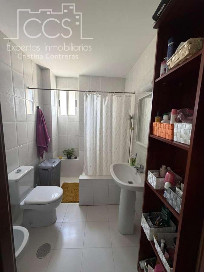 3 bedroom Flat for sale in Seville city with pool garage - € 318,000 (Ref: 10182371)