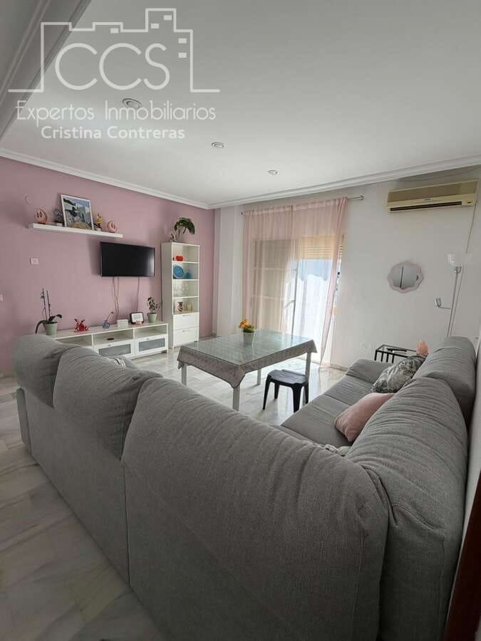 3 bedroom Flat for sale in Seville city with pool garage - € 318,000 (Ref: 10182371)