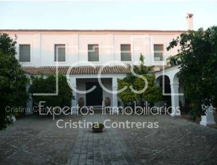 9 bedroom Finca/Country House for sale in Valencina de la Concepcion with pool garage - € 2,200,000 (Ref: 3733589)