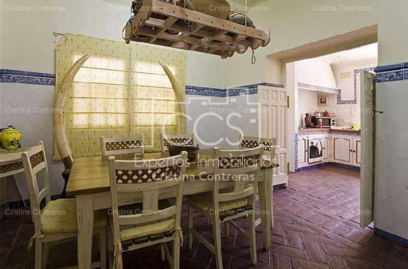 8 soveværelse Finca/Landehus til salg i Alcala de Guadaira med swimmingpool - € 2.600.000 (Ref: 3733624)