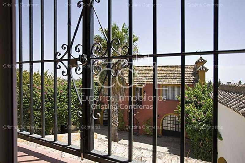 8 soveværelse Finca/Landehus til salg i Alcala de Guadaira med swimmingpool - € 2.600.000 (Ref: 3733624)