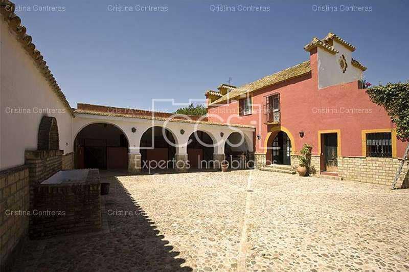 8 soveværelse Finca/Landehus til salg i Alcala de Guadaira med swimmingpool - € 2.600.000 (Ref: 3733624)