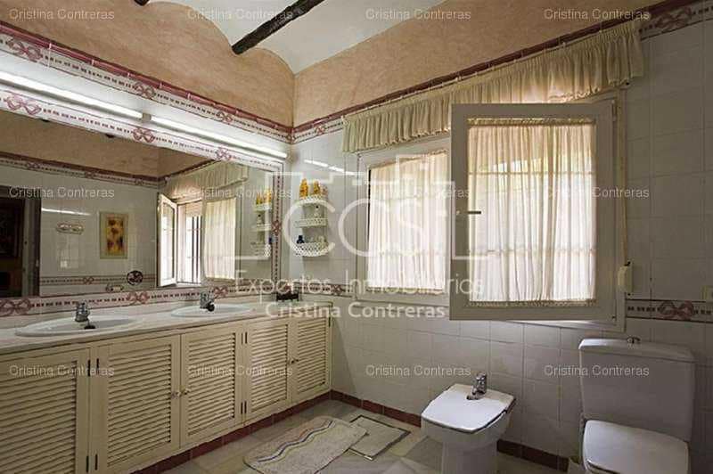 8 sypialnia Finka/Dom wiejski na sprzedaż w Alcala de Guadaira z basenem - 2 600 000 € (Ref: 3733624)