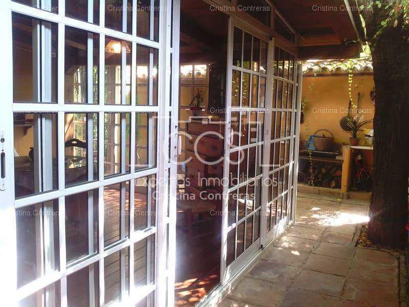 Chalet de 4 habitaciones en Espartinas en venta con piscina garaje - 625.000 € (Ref: 3733635)