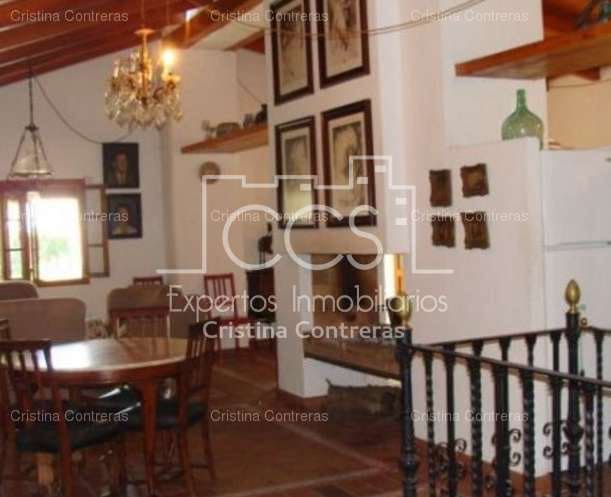 9 soveværelse Finca/Landehus til salg i Sanlucar la Mayor med swimmingpool garage - € 400.670 (Ref: 3733811)