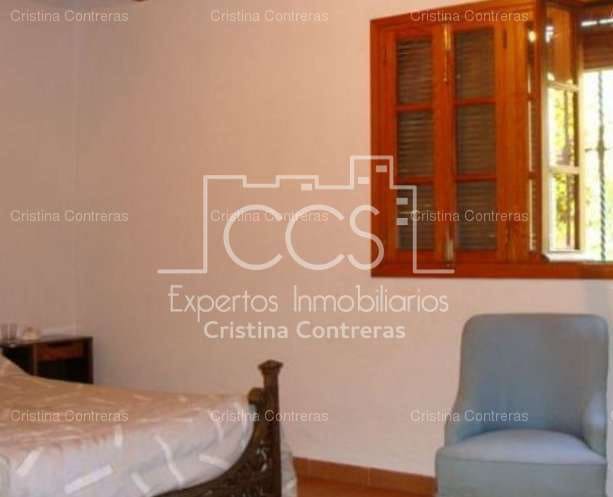 9 soveværelse Finca/Landehus til salg i Sanlucar la Mayor med swimmingpool garage - € 400.670 (Ref: 3733811)