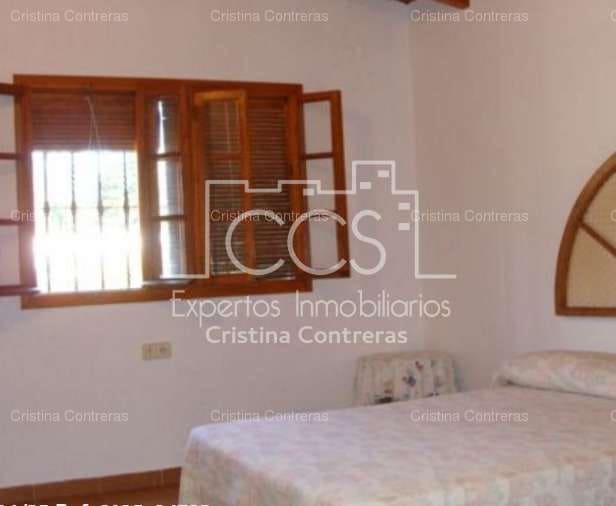 9 soveværelse Finca/Landehus til salg i Sanlucar la Mayor med swimmingpool garage - € 400.670 (Ref: 3733811)