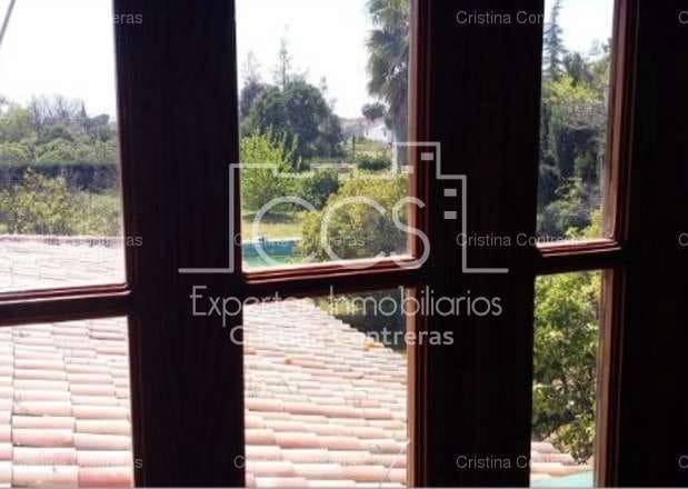 9 soveværelse Finca/Landehus til salg i Sanlucar la Mayor med swimmingpool garage - € 400.670 (Ref: 3733811)