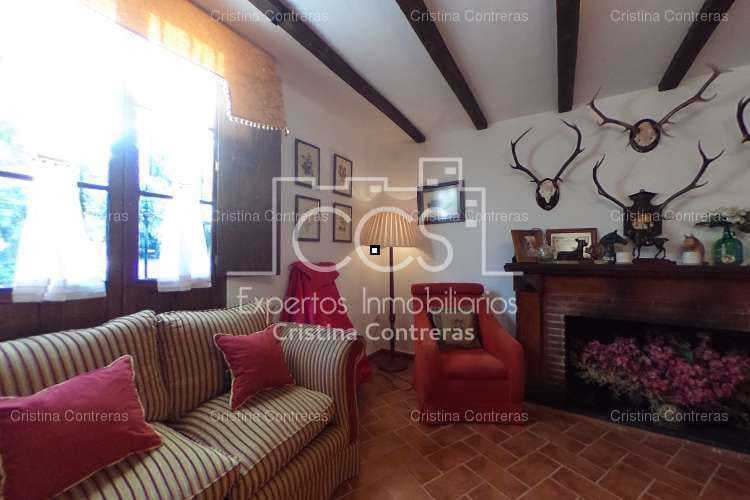 6 soveværelse Finca/Landehus til salg i Carmona med swimmingpool - € 765.000 (Ref: 3733816)