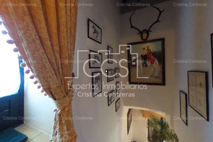 6 soveværelse Finca/Landehus til salg i Carmona med swimmingpool - € 765.000 (Ref: 3733816)