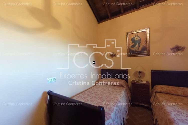 6 soveværelse Finca/Landehus til salg i Carmona med swimmingpool - € 765.000 (Ref: 3733816)