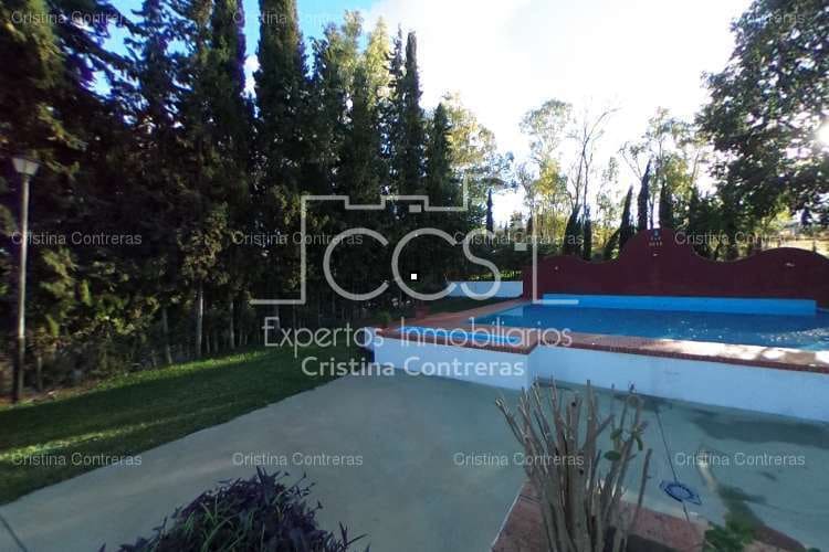 6 soveværelse Finca/Landehus til salg i Carmona med swimmingpool - € 765.000 (Ref: 3733816)