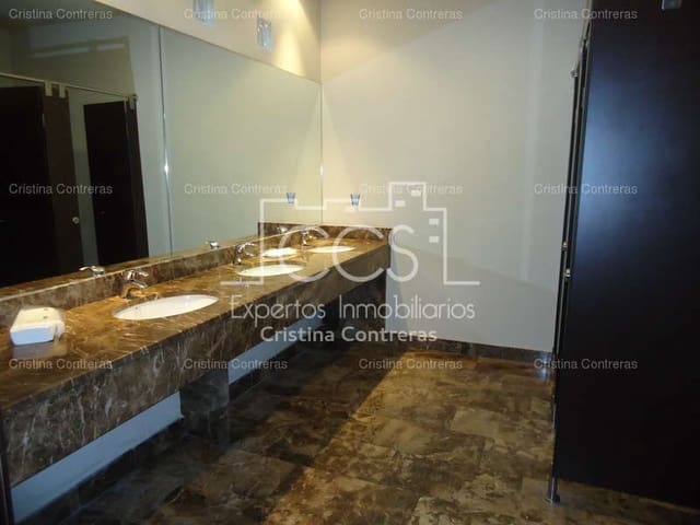 Office for rent in Bollullos de la Mitación with garage - € 1,000 (Ref: 3733880)