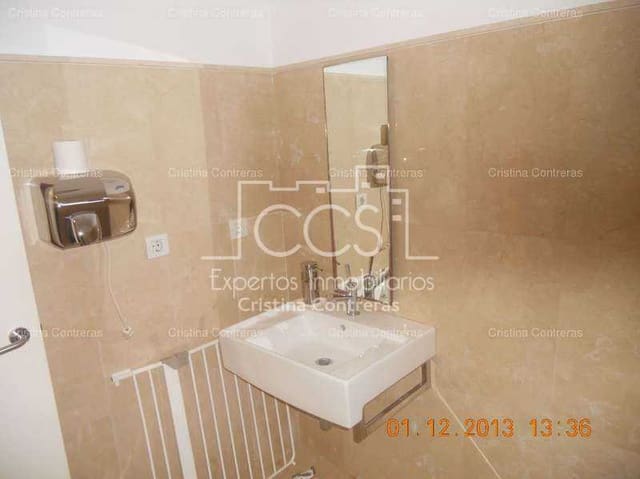 9 sypialnia Finka/Dom wiejski do wynajęcia w Miasto Sewilla z garażem - 7 000 € (Ref: 3733912)