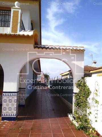 6 soverom Kjedet enebolig til salgs i Matalascañas, Almonte med garasje - € 374 500 (Ref: 3733929)