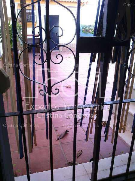 6 soverom Kjedet enebolig til salgs i Matalascanas med garasje - € 374 500 (Ref: 3733929)