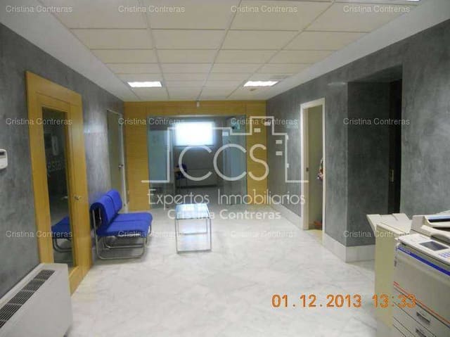 Commercial for rent in Seville city with garage - € 7,000 (Ref: 3733981)