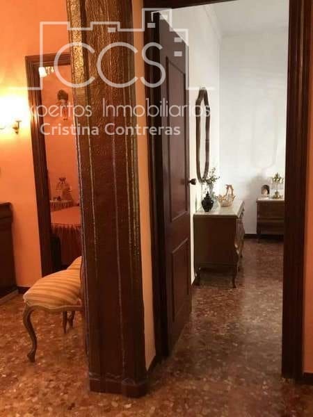 6 soveværelse Byhus til salg i Villamanrique de la Condesa med garage - € 198.000 (Ref: 4154740)