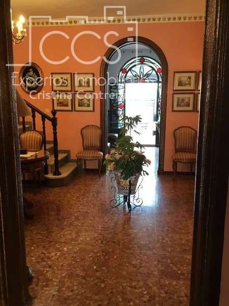 6 soveværelse Byhus til salg i Villamanrique de la Condesa med garage - € 198.000 (Ref: 4154740)