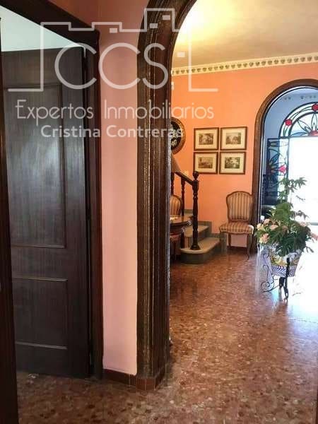 6 soveværelse Byhus til salg i Villamanrique de la Condesa med garage - € 188.000 (Ref: 4154740)