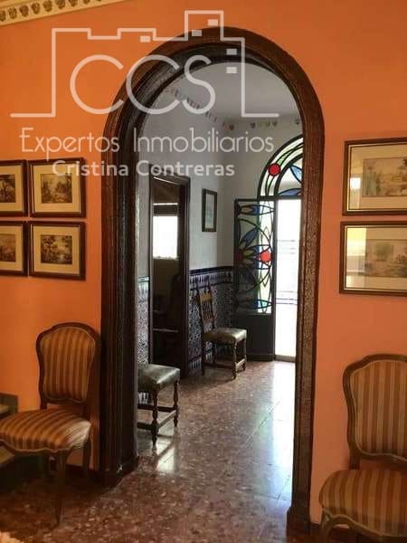 6 soveværelse Byhus til salg i Villamanrique de la Condesa med garage - € 188.000 (Ref: 4154740)